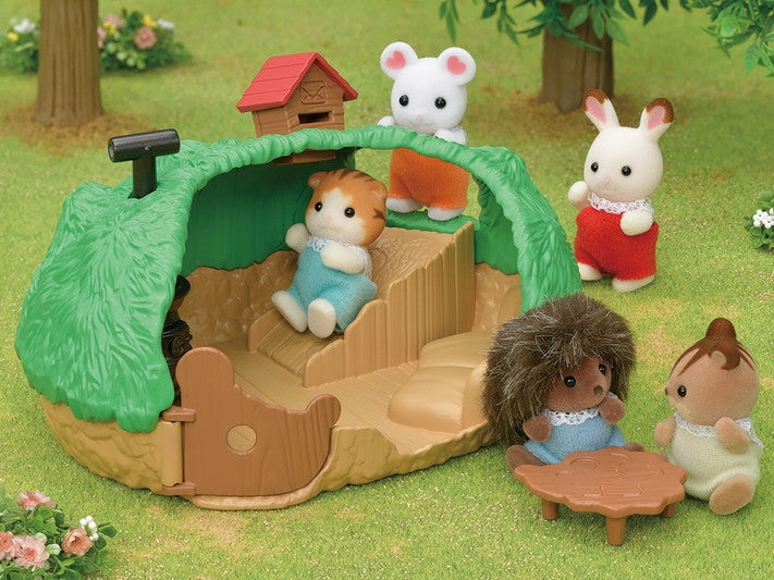 Sylvanian Families - Baby Hedgehog Hideout 5453
