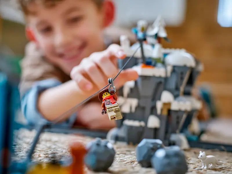 LEGO® City - Explorers' Arctic Polar Express Train 60470