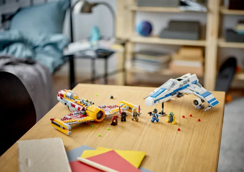 LEGO® Star Wars™ - New Republic E-Wing™ vs. Shin Hati’s Starfighter™ 75364