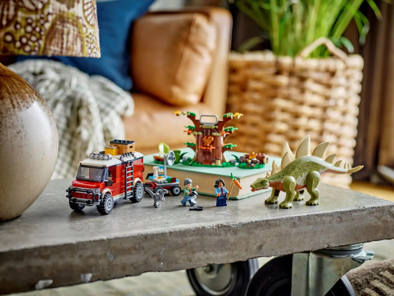 LEGO® Jurassic World - Dinosaur Missions: Stegosaurus Discovery 76965