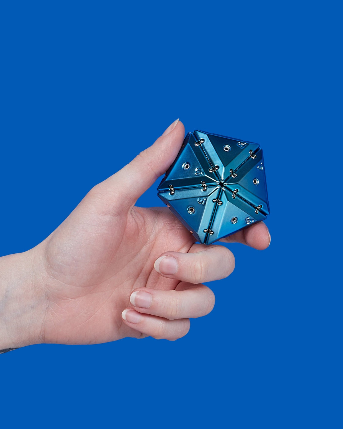 Speks Chrome Pyramid Geode - Cosmos