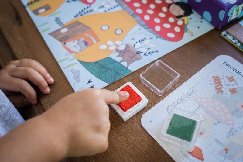 Djeco - Touch and Paint! Finger Painting