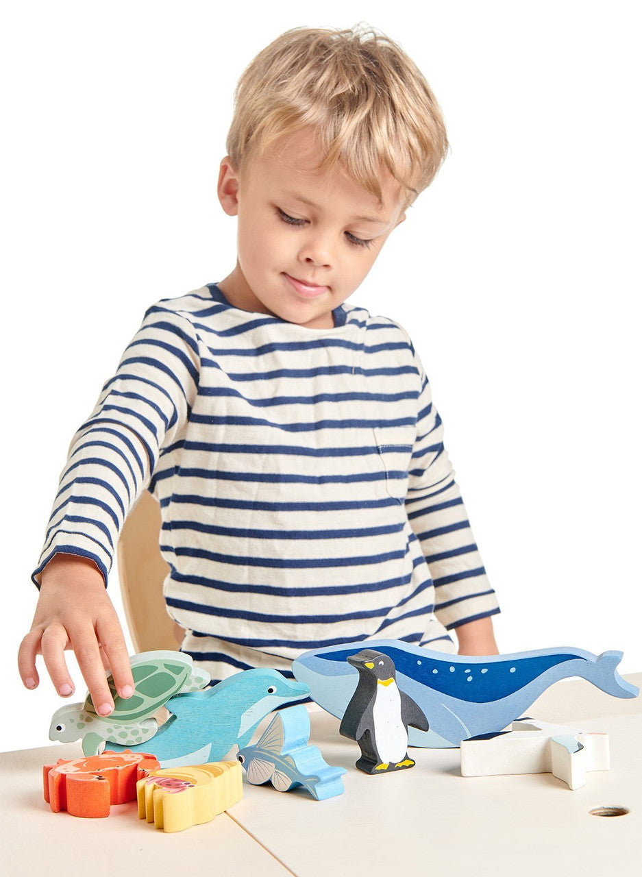 Tender Leaf Toys - Coastal Animals with Display Shelf