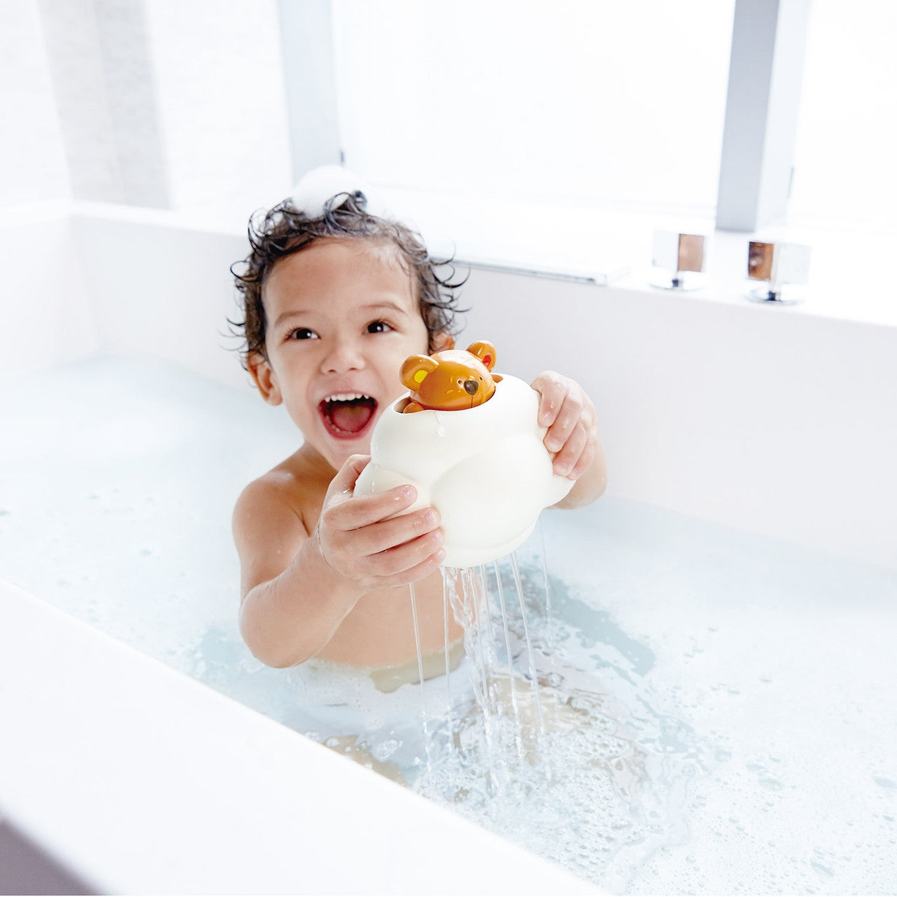 Hape Bath - Pop Up Teddy Shower Buddy