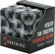 Shashibo - Black & White