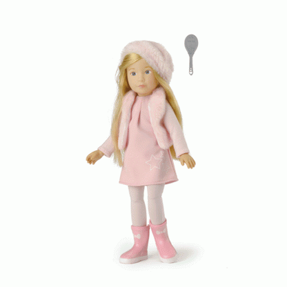 Kruselings Vera Doll in Casual Outfit