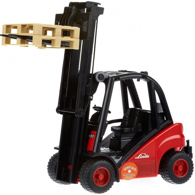 Bruder Linde Fork Lift H30D 02511 1:16 scale forklift with working lift mast and two Euro pallets