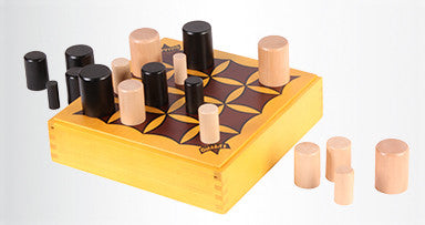 Blue Orange Games - Gobblet!