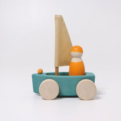 Grimm’s Little Land Yachts