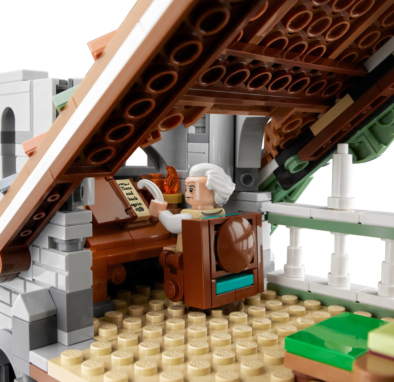 LEGO® ICONS - THE LORD OF THE RINGS: RIVENDELL™ 10316