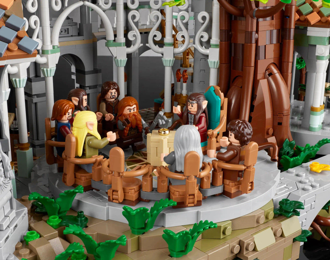 LEGO® ICONS - THE LORD OF THE RINGS: RIVENDELL™ 10316