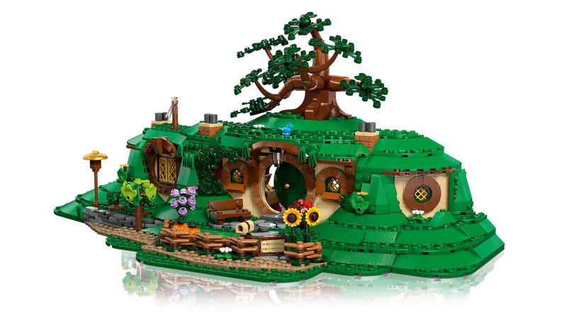 LEGO® ICONS - THE LORD OF THE RINGS: The Shire™ 10354