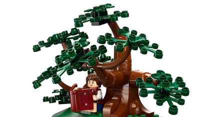 LEGO® ICONS - THE LORD OF THE RINGS: The Shire™ 10354