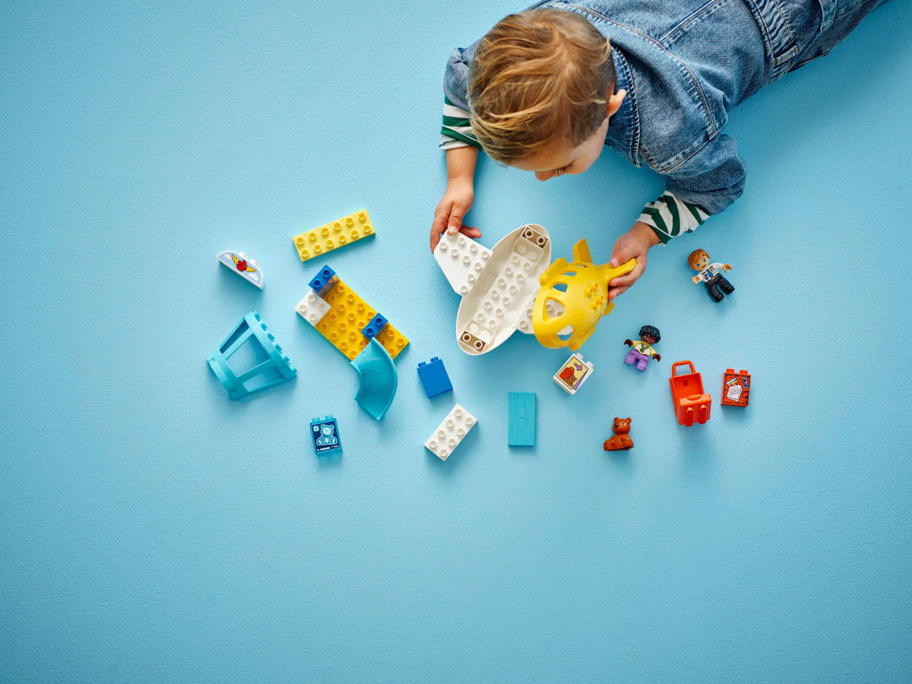 LEGO® DUPLO - First Time at the Airport 10443