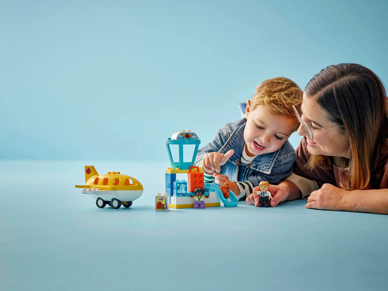 LEGO® DUPLO - First Time at the Airport 10443