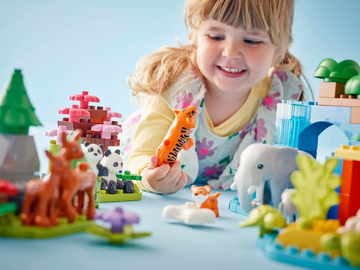 LEGO® DUPLO® - 3in1 Wild Animal Families  10446