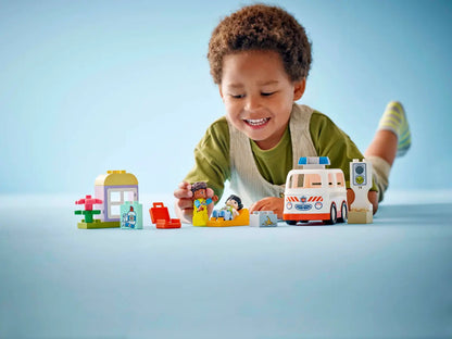 LEGO® DUPLO® - Ambulance & Driver  10447