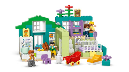 LEGO® DUPLO® - 3 in 1 Modern Family House with Figures 10470