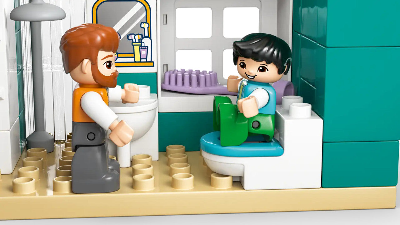 LEGO® DUPLO® - 3 in 1 Modern Family House with Figures 10470