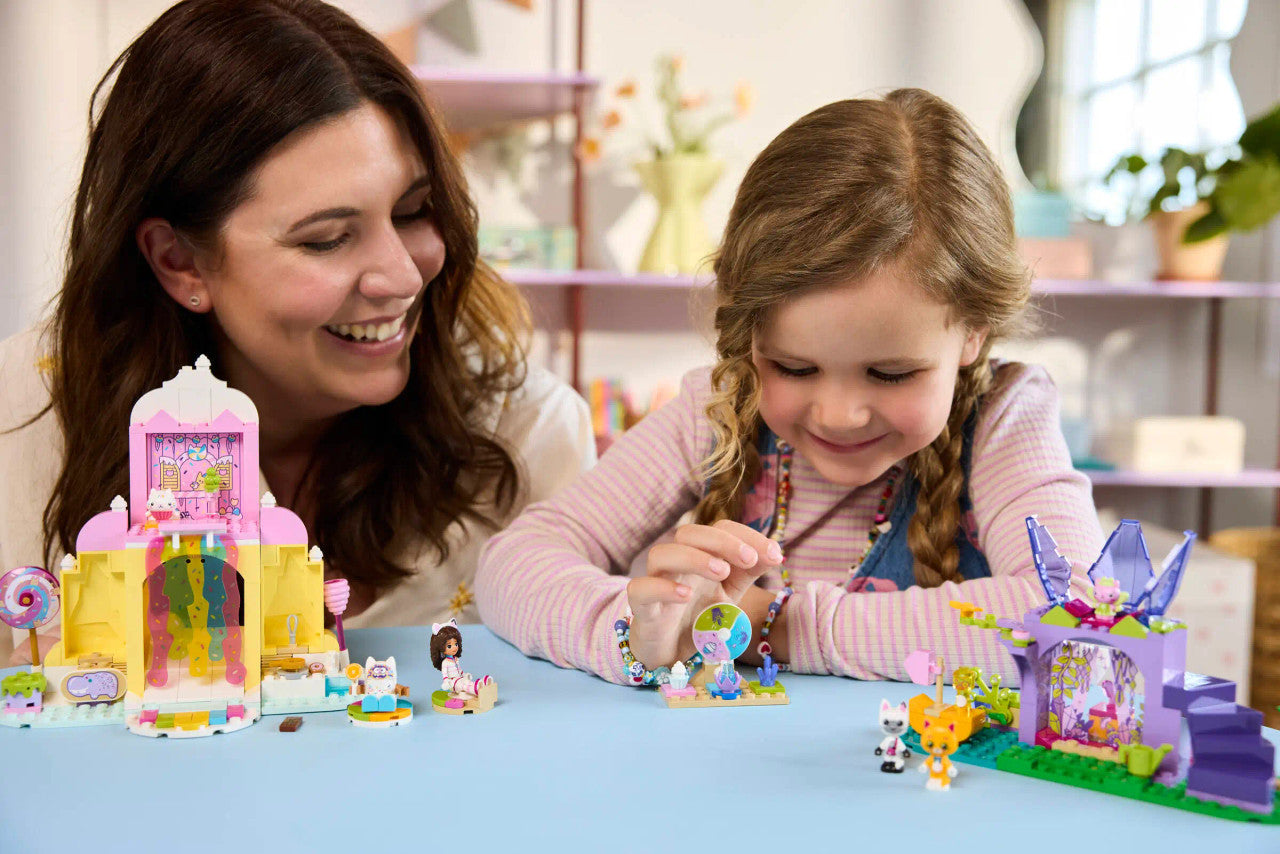LEGO® Gabby's Dollhouse - Sweet Treat Mountain & Kitty Garden 11205