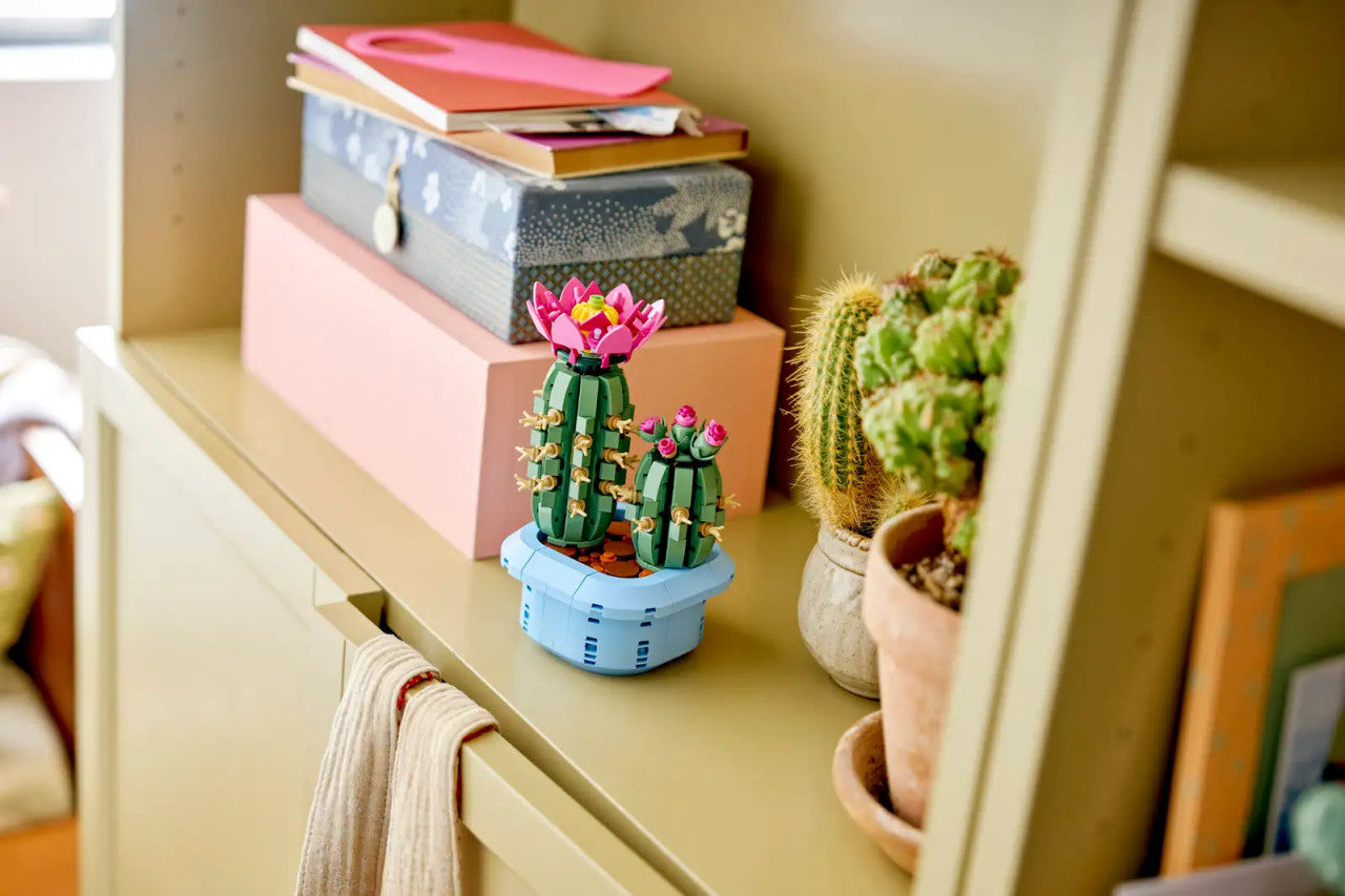 LEGO® Botanicals - Flowering Cactus 11509