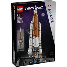 LEGO® Technic - NASA Artemis Space Launch System Rocket 42221