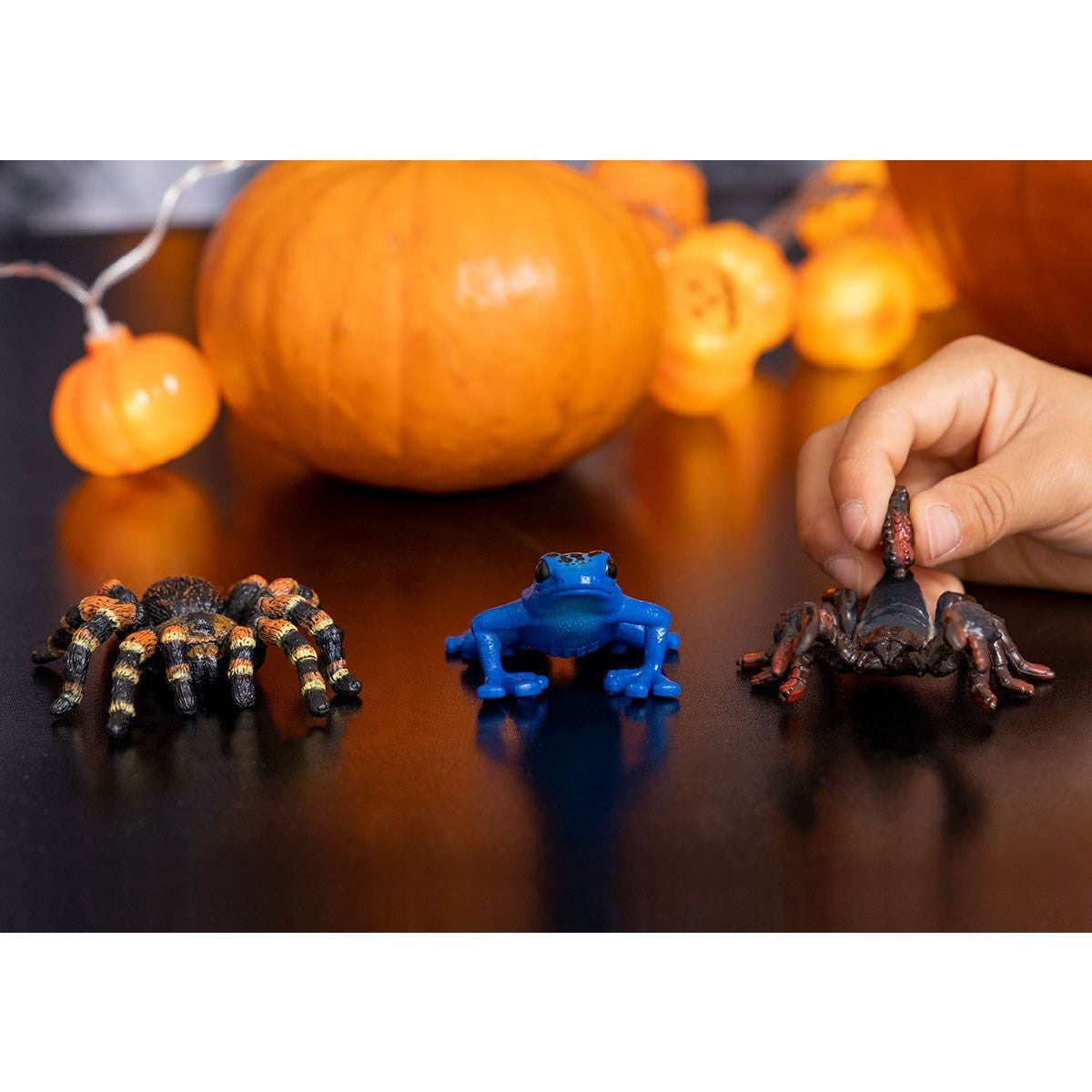 Schleich - Blue Poison Dart Frog 14864