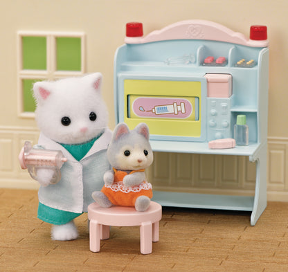 Sylvanian Families - Village Doctor Starter Set