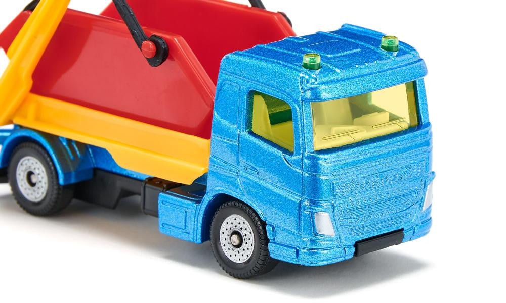 Siku - 1695 - HGV with Skip and Trailer