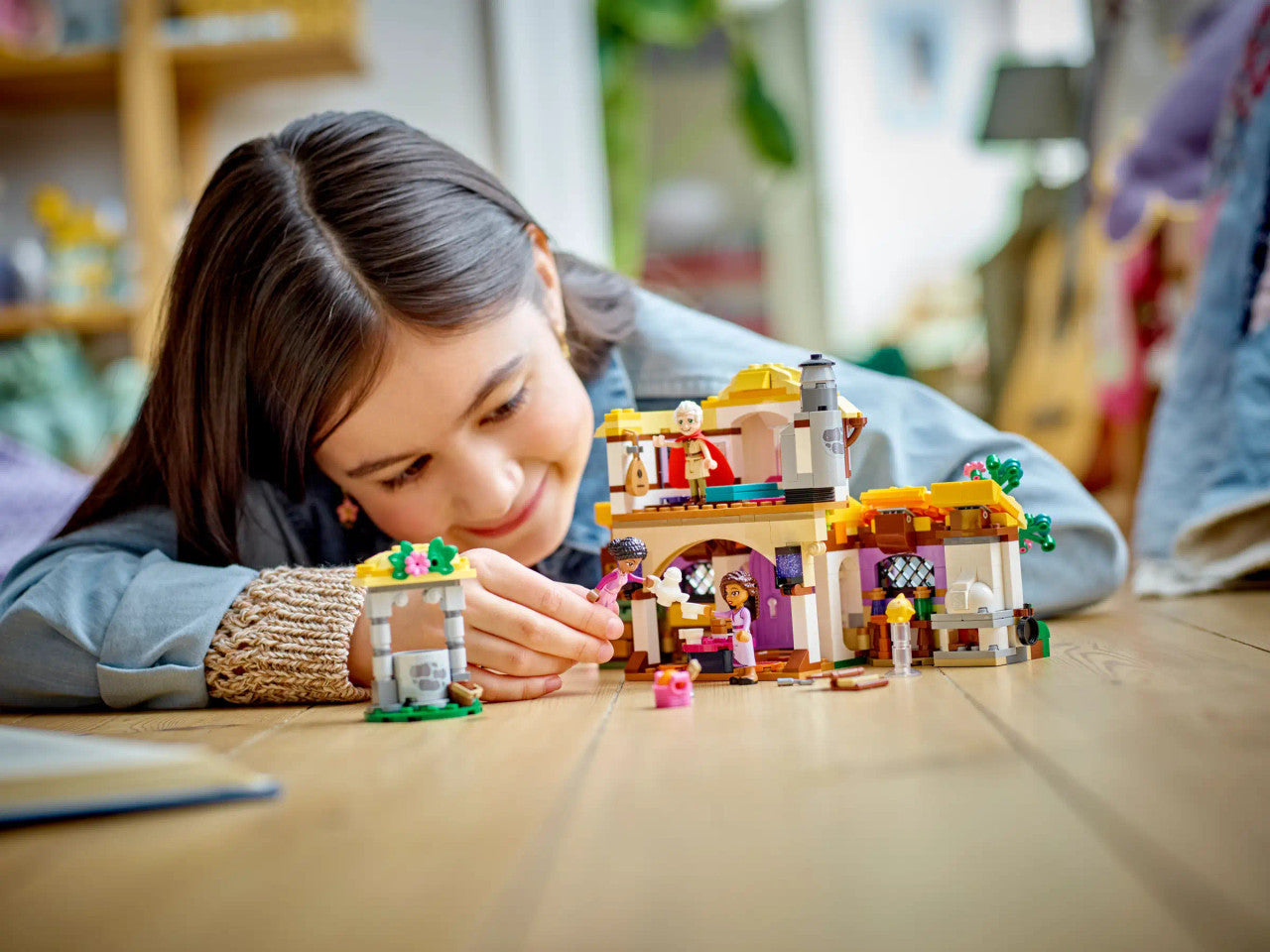 LEGO® Disney™ - Ariel's Magical Mini Palace 43285