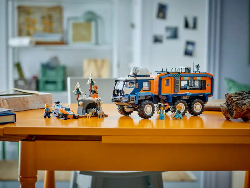 LEGO® City -  Arctic Explorer Science Lab Truck 60471