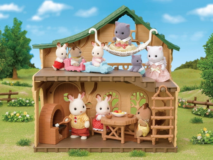 Sylvanian Families - Lakeside Lodge 5451