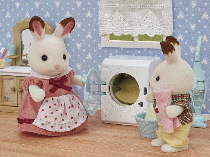 Sylvanian Families - Laundry & Vacuum Cleaner 5445