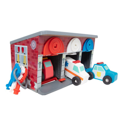 Melissa & Doug - Keys & Car Rescue Garage