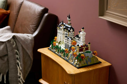 LEGO® Architecture - Neuschwanstein Castle 21063