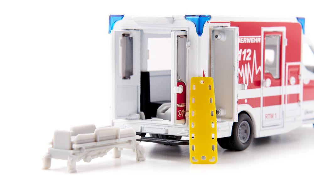 Siku - Mercedes-Benz Sprinter Miesen Ambulance 1:50