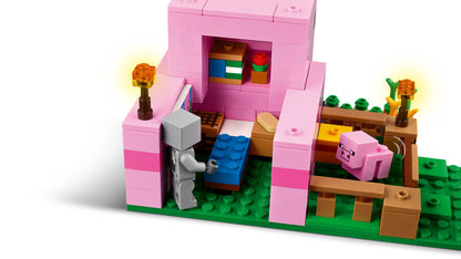 LEGO® Minecraft®- The Baby Pig House 21268