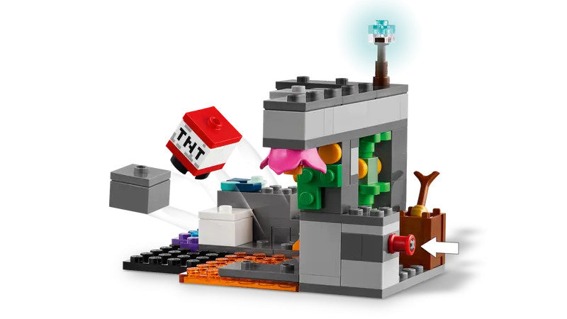 LEGO® Minecraft® The Warden Encounter 21274