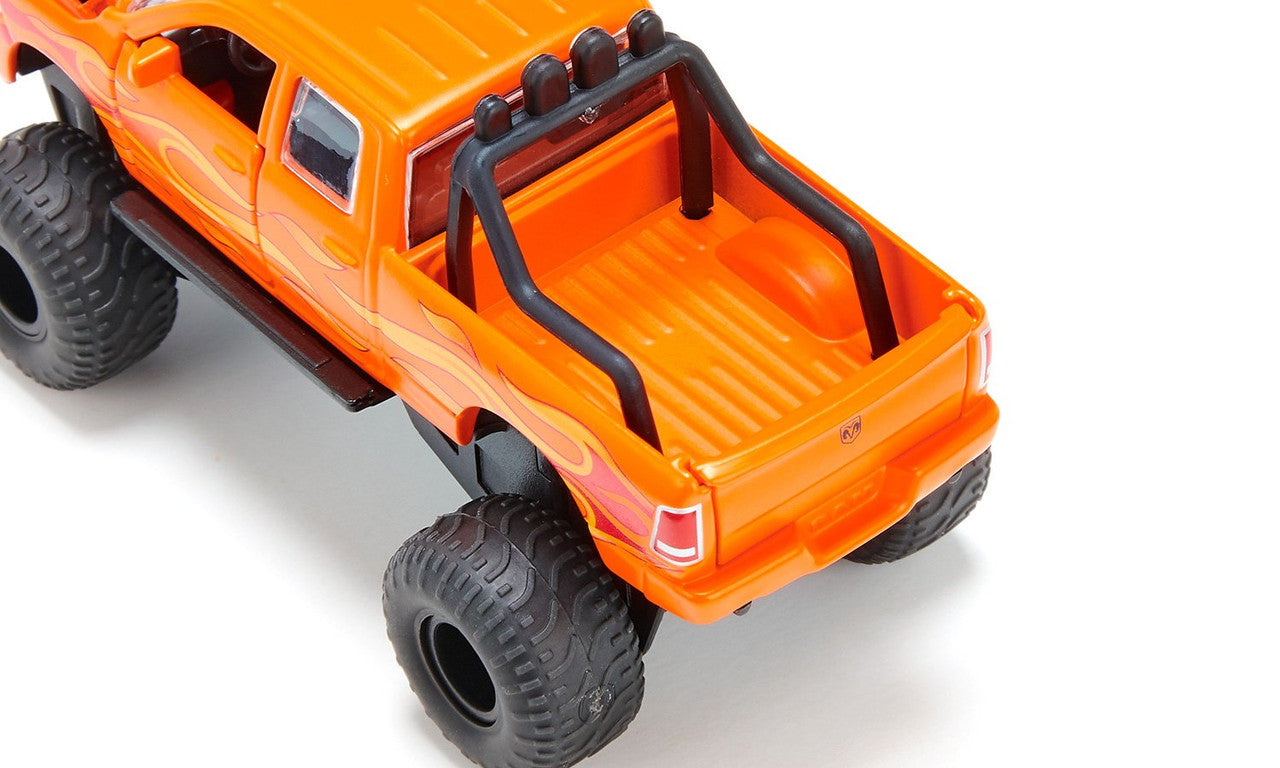 Siku - 235 - RAM 1500 with Balloon Tyres 1:50 Scale