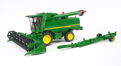 Bruder John Deere T670i Combine Harvester 24002132 1:16 scale farm toy with detachable harvesting header and working grain auger