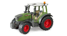 BRUDER Fendt Vario 211 Tractor 02180 1:16 scale farm tractor with steering rod and off-road front axle
