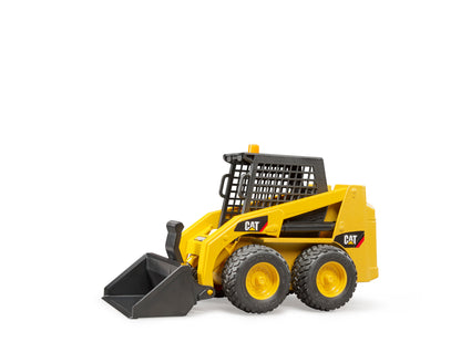 Bruder CAT Skid Steer Loader 02481 1:16 scale construction vehicle with functional loading arm and detachable front bucket