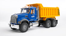 Bruder MACK Granite Tip Truck 02815 1:16 construction dump truck with tipping tray and opening doors