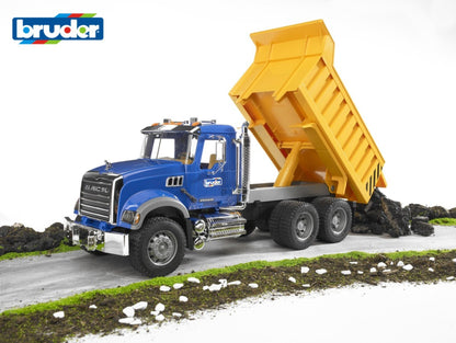 Bruder MACK Granite Tip Truck 02815 1:16 construction dump truck with tipping tray and opening doors