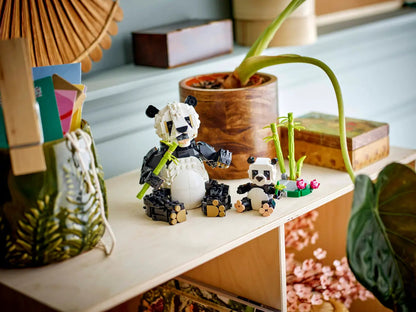 LEGO® Creator 3in1 - Wild Animals: Panda Family 31165