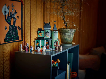 LEGO® Creator 3 in 1 - Haunted Mansion 31167