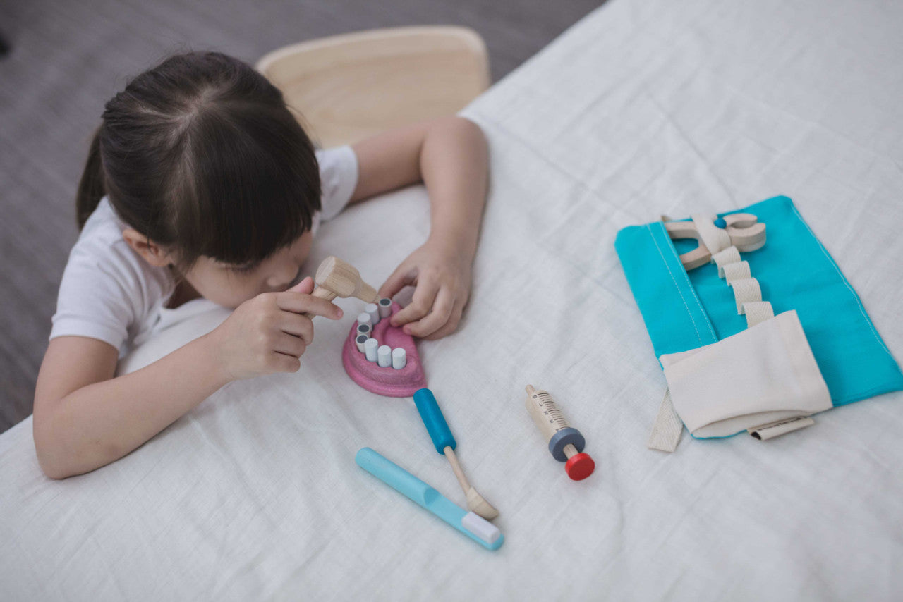 PlanToys - Dentist Set