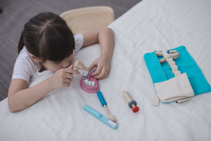 PlanToys - Dentist Set