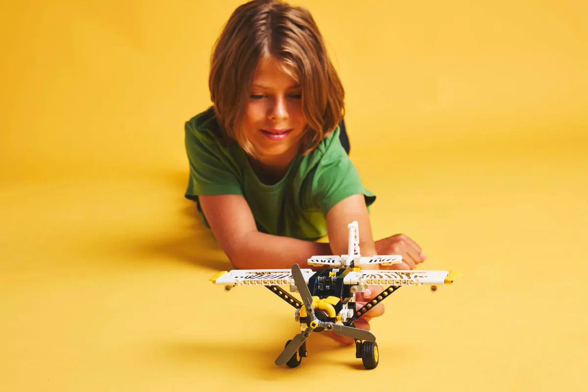 LEGO® Technic - Bush Plane 42198