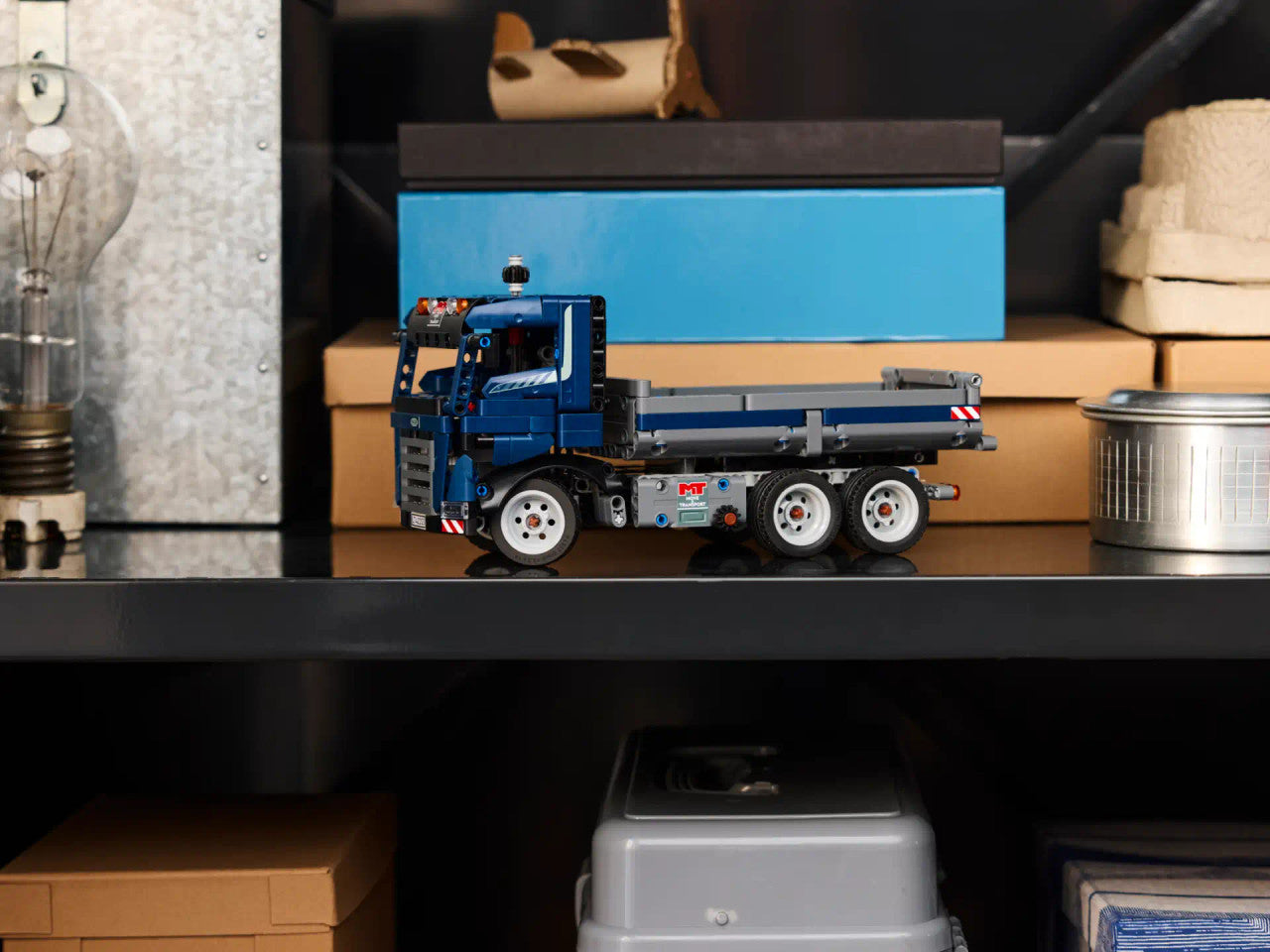 LEGO® Technic - Tipping Dump Truck 42203